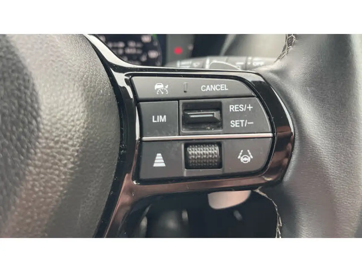 2024-honda-zr-v-20-i-mmd-sport-big-23