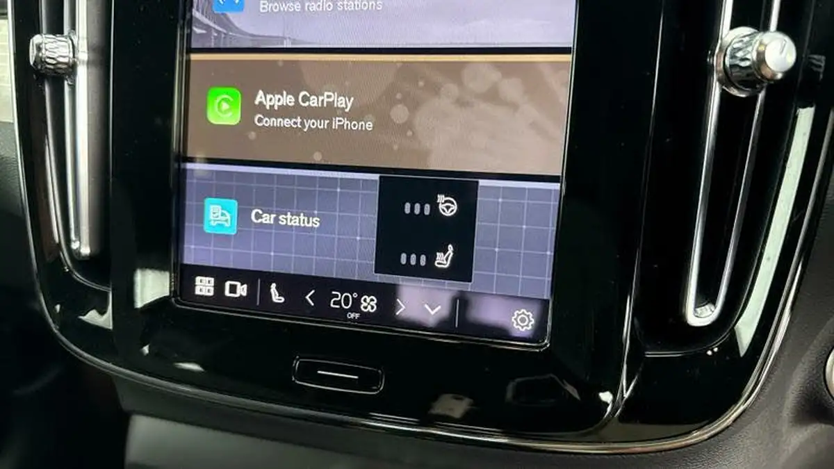 2022-volvo-xc40-20-b4-plus-awd-big-15