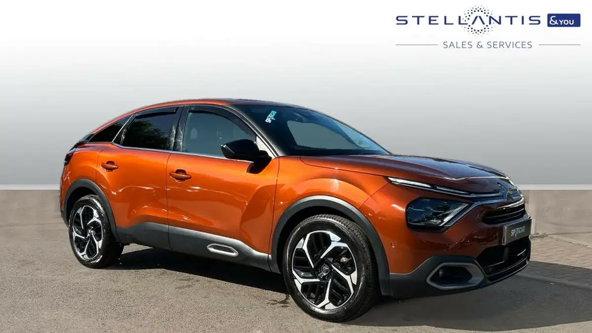 2022-citroen-c4-12-puretech-shine-plus-155ps-big-0