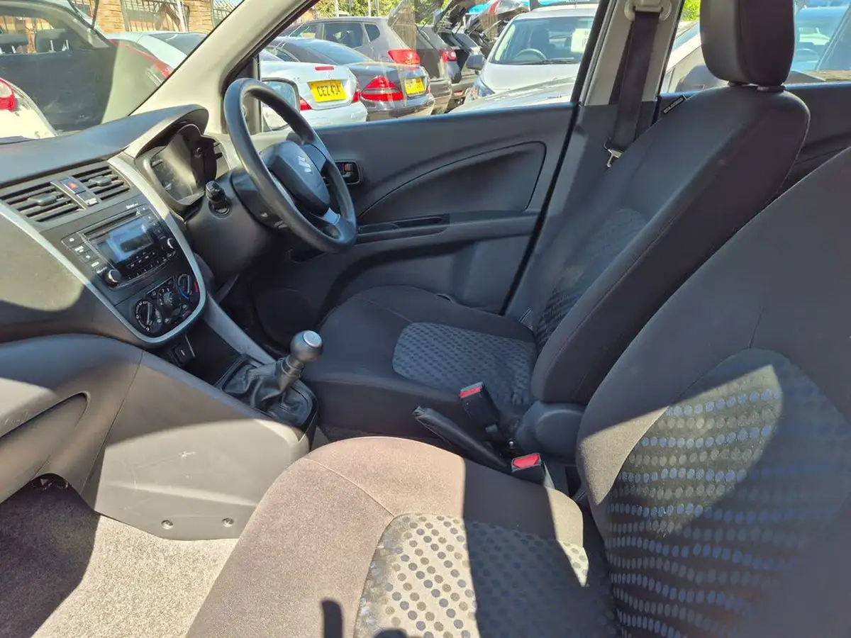 2016-suzuki-celerio-10-sz3-big-13