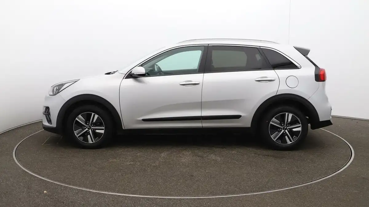 2021-kia-niro-16-gdi-2-big-64