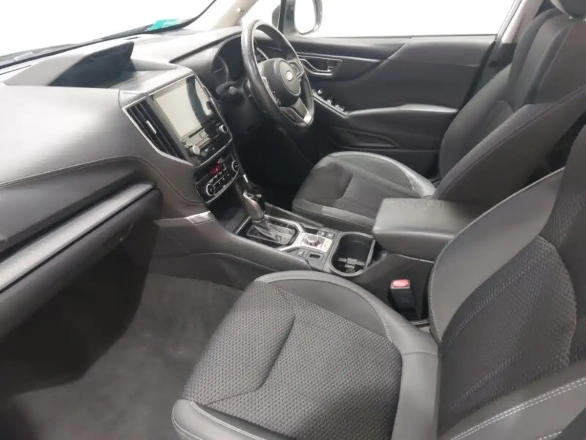 2022-subaru-forester-20-e-boxer-xe-big-4