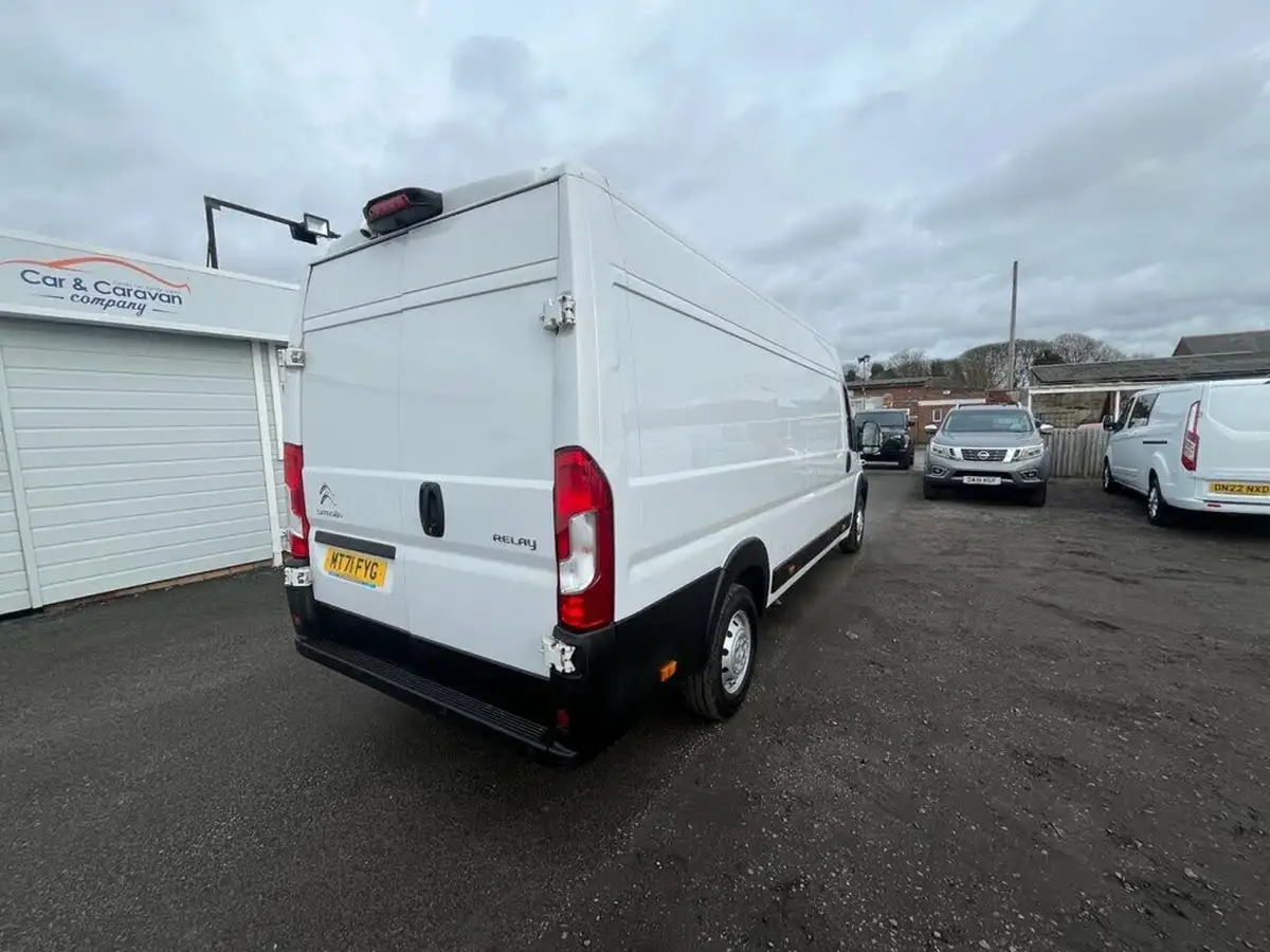 2022-citroen-relay-22bluehdi-35-l4h2-heavy-enterprise-140eu6dt-big-7