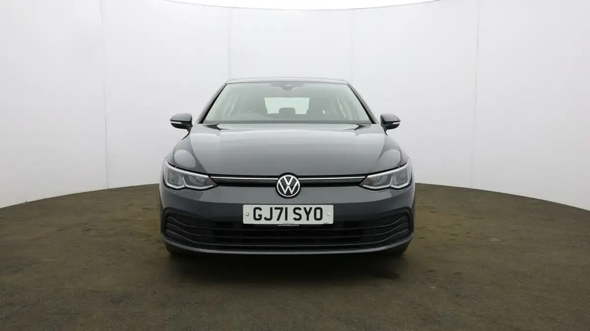 2021-volkswagen-golf-10-tsi-life-hatchback-big-33