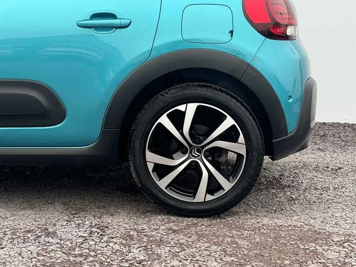 2021-citroen-c3-12-puretech-shine-plus-110ps-eat6-big-5