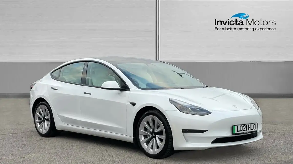 2021-tesla-model-3-e-long-range-4x4-big-0