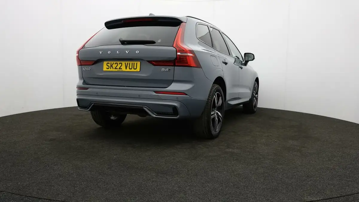 2021-volvo-xc60-20td-b4-r-design-awd-big-75