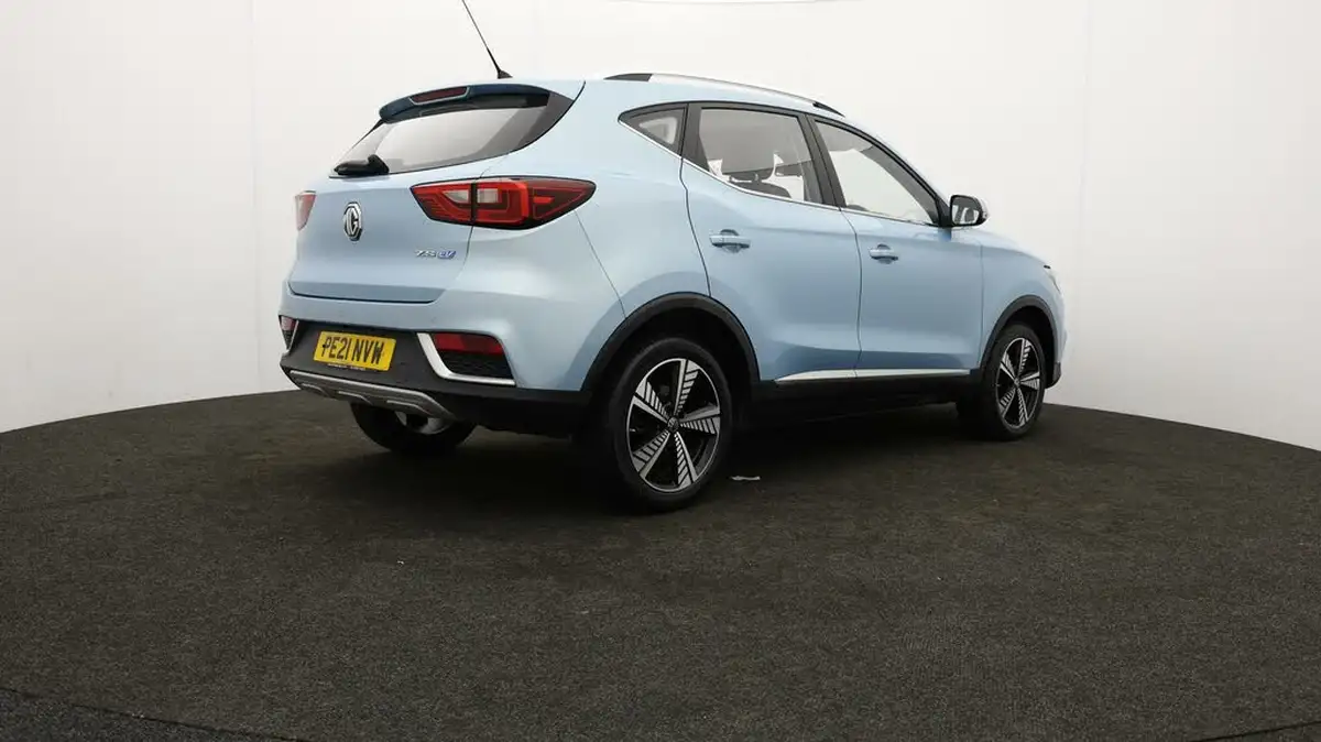 2021-mg-zs-suv-e-exclusive-ev-big-6