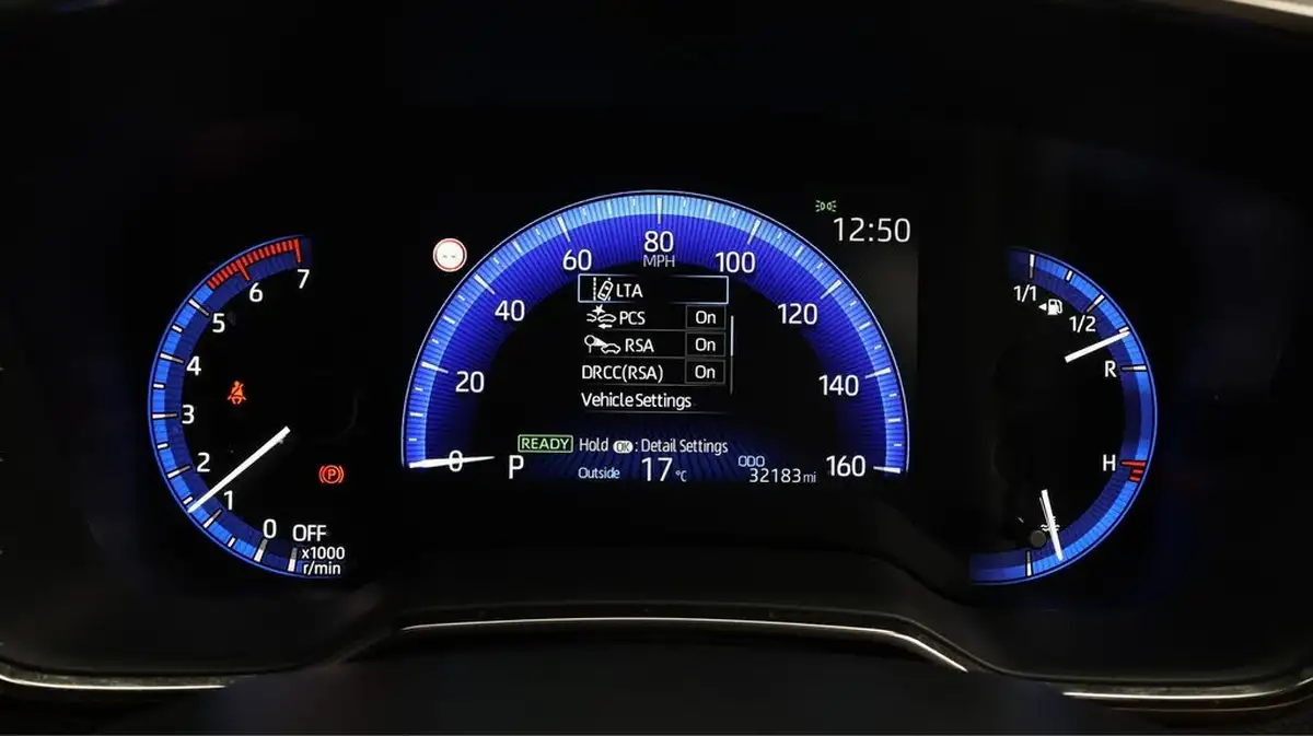 2022-toyota-corolla-18-vvt-i-icon-120bhp-spare-wheel-touring-sports-5d-big-10