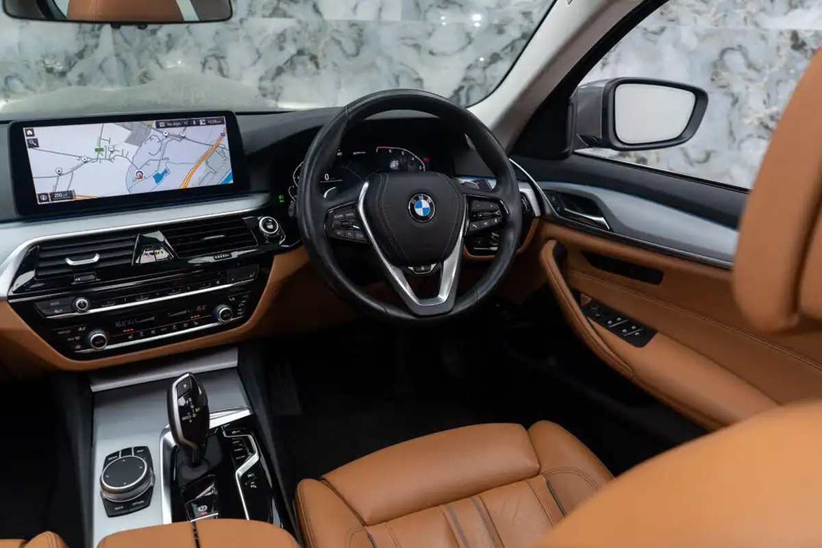 2020-bmw-5-series-20-530e-se-292bhp-saloon-4d-auto-big-11