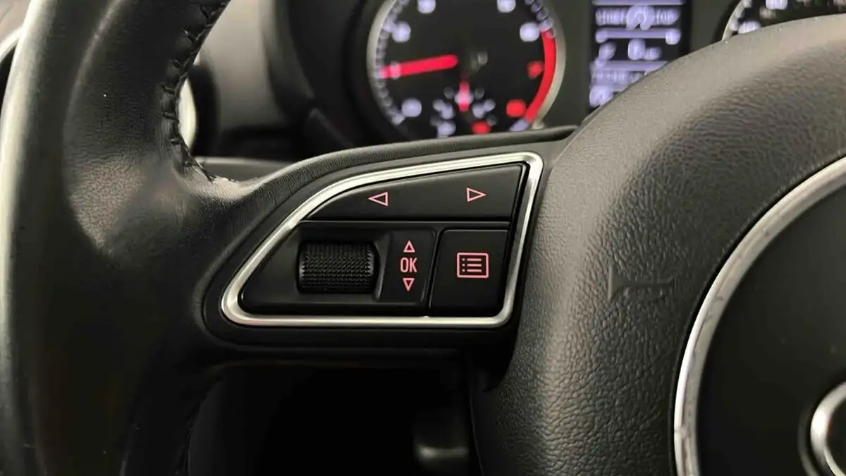 2016-audi-a1-10-tfsi-sport-hatchback-3d-big-19