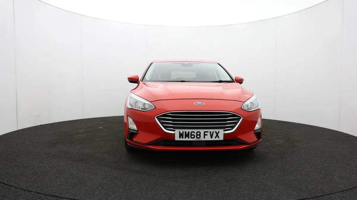 2018-ford-focus-10t-zetec-125ps-hatchback-big-53