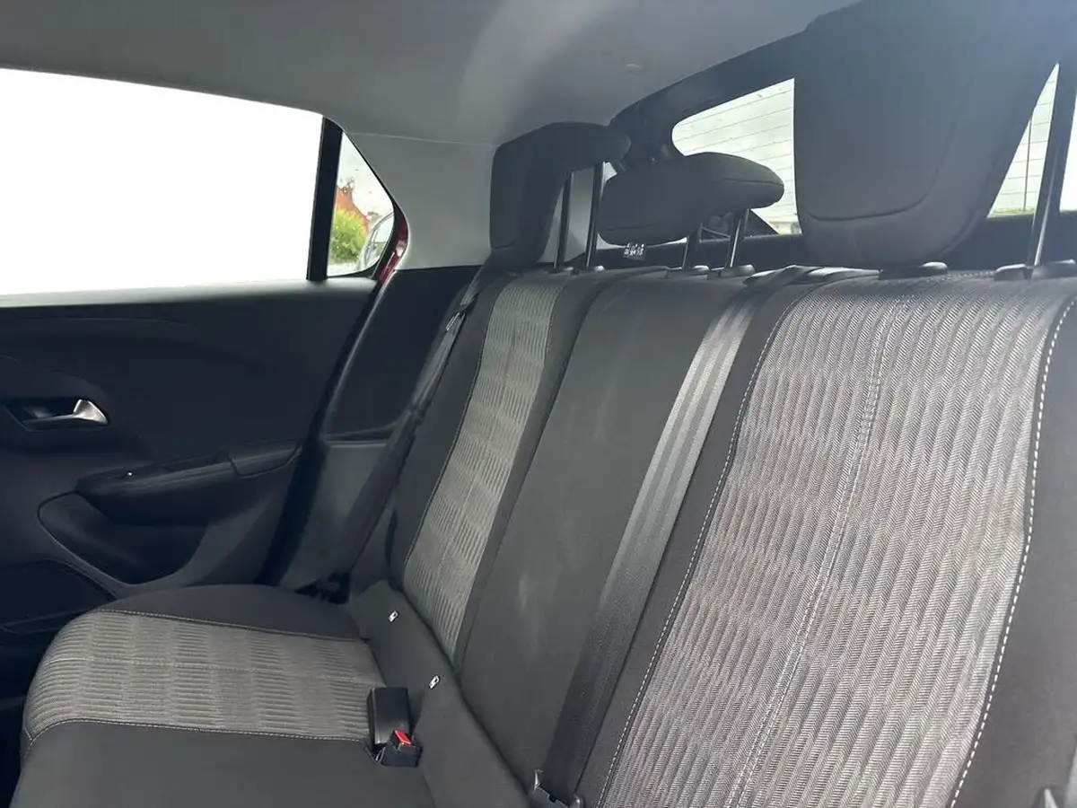 2021-vauxhall-corsa-12i-griffin-edition-big-10