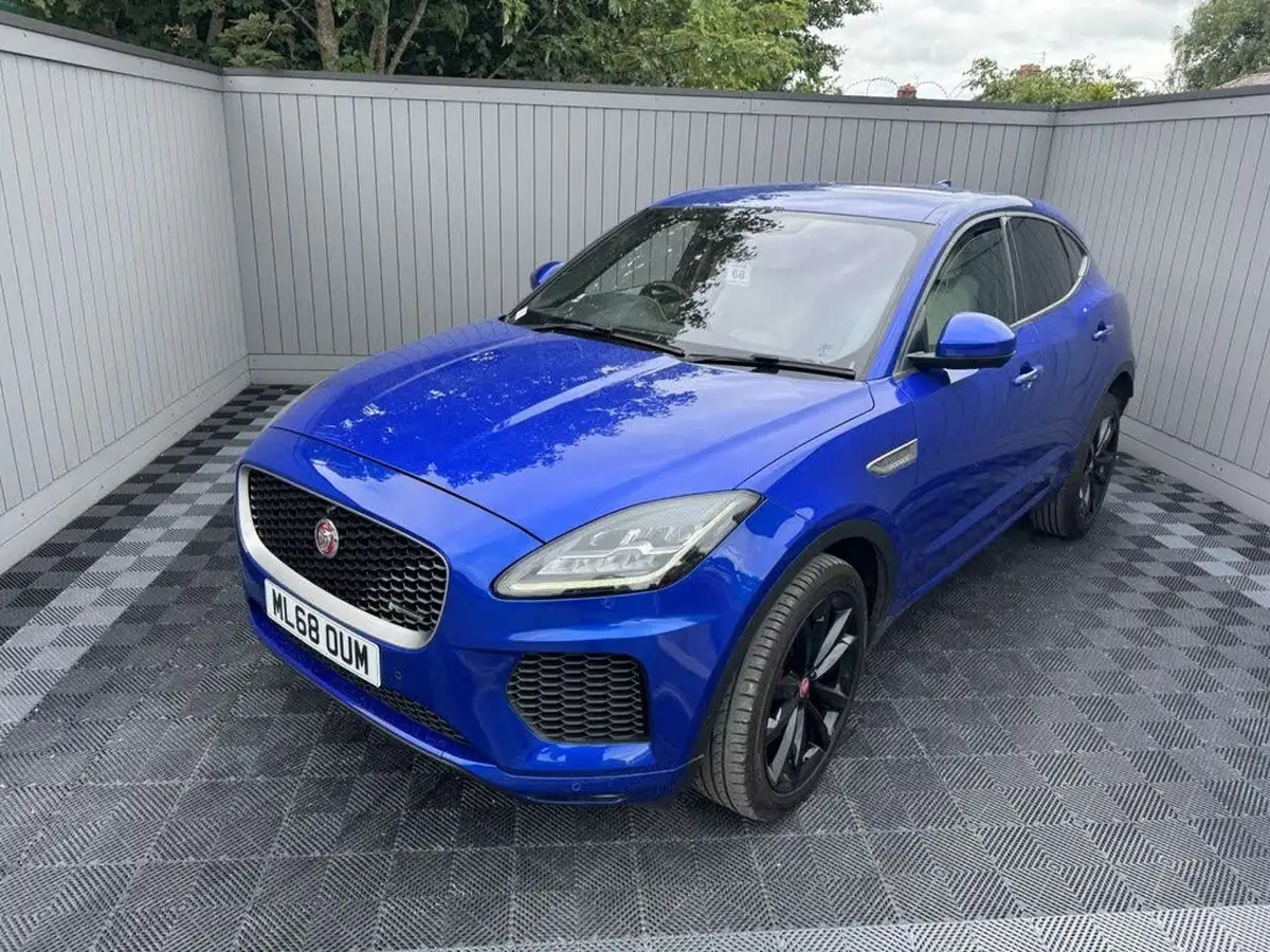 2018-jaguar-e-pace-20-i4d-r-dynamic-s-150ps-big-0