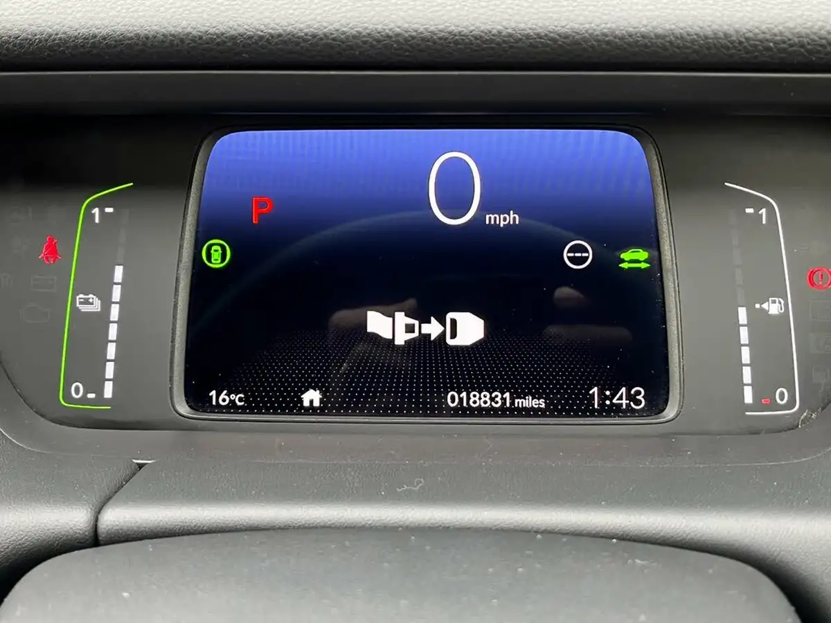 2021-honda-jazz-15-i-mmd-sr-107ps-big-20