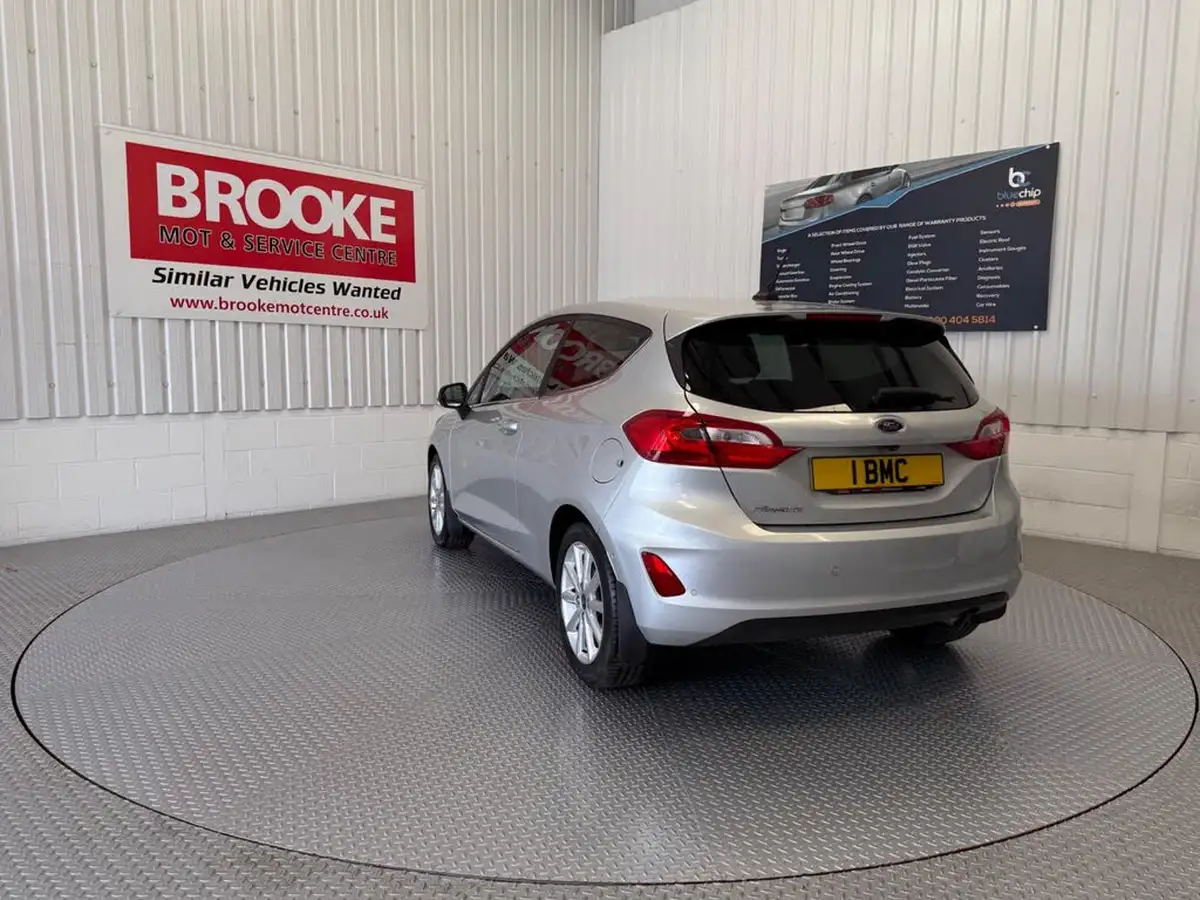 2018-ford-fiesta-10t-titanium-100ps-3d-auto-big-7