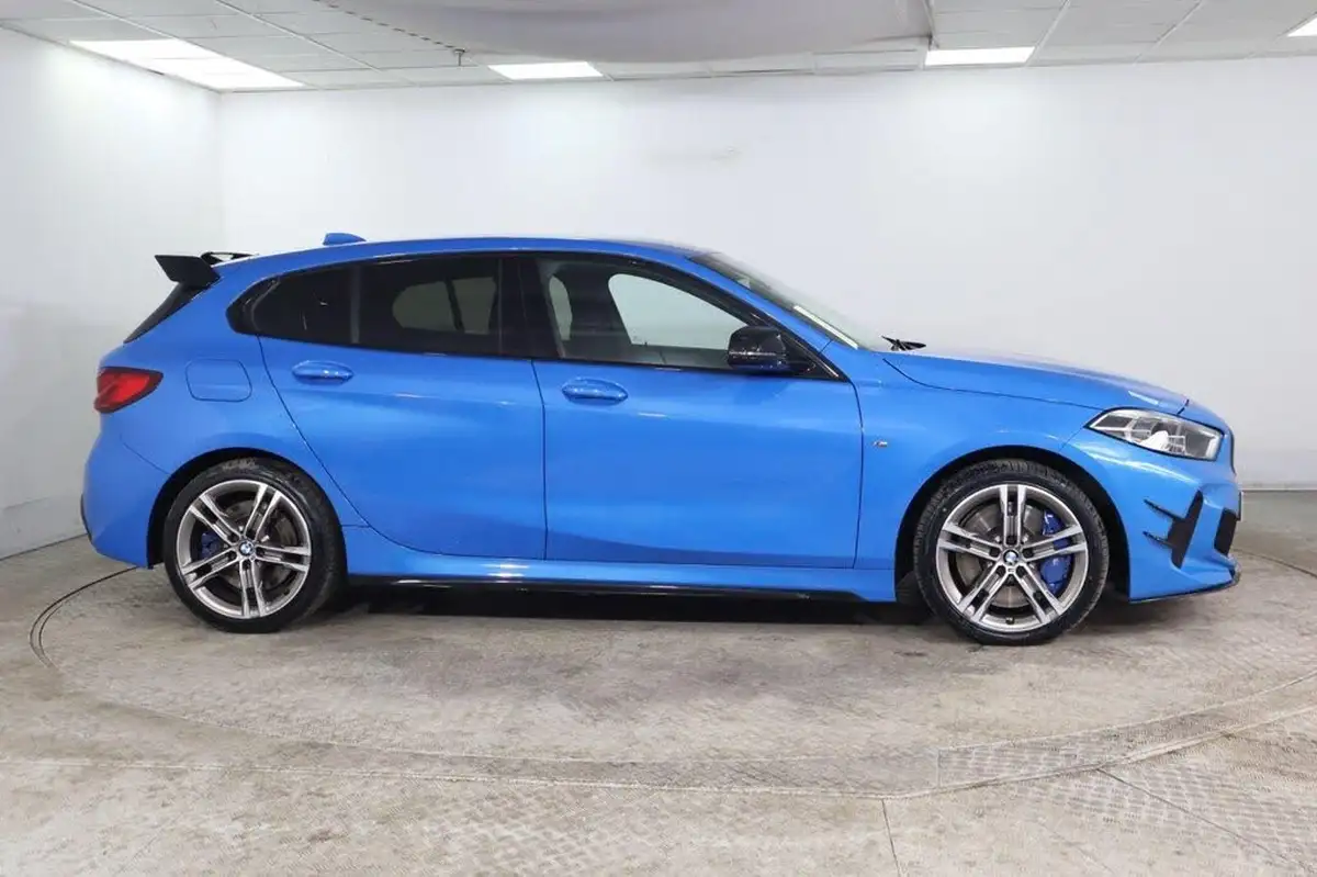 2020-bmw-1-series-20-m135i-xdrive-big-9