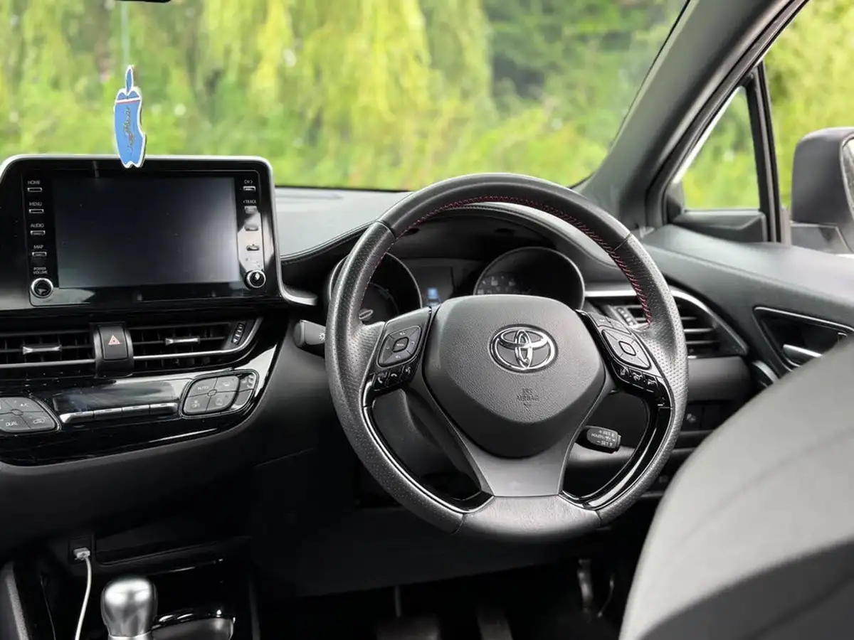 2021-toyota-c-hr-18-vvt-i-gr-sport-big-48