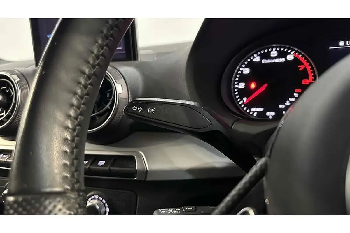 2018-audi-q2-14-tfsi-s-line-big-36