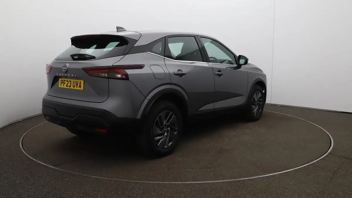 2023-nissan-qashqai-13-dig-t-acenta-premium-140ps-big-52