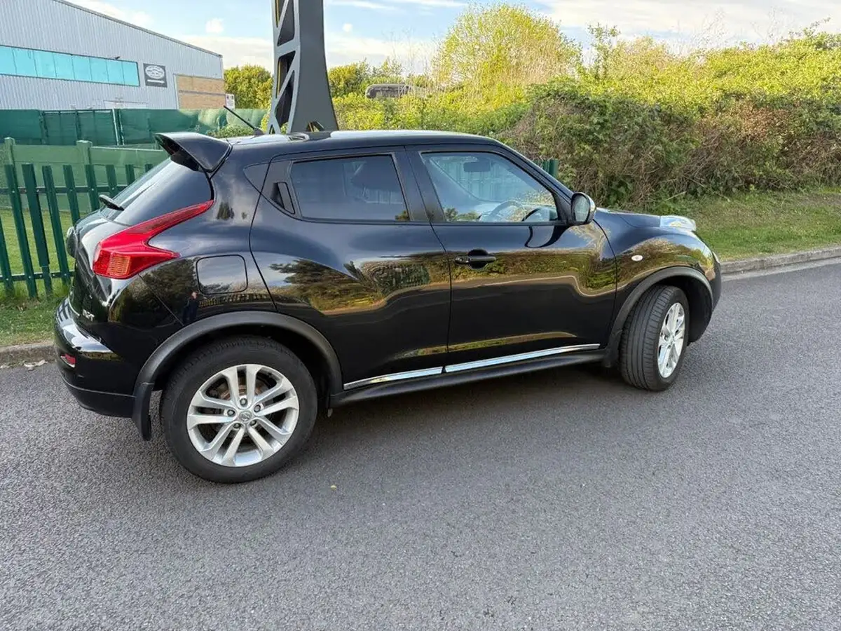 2011-nissan-juke-16-tekna-190ps-1618cc-big-9