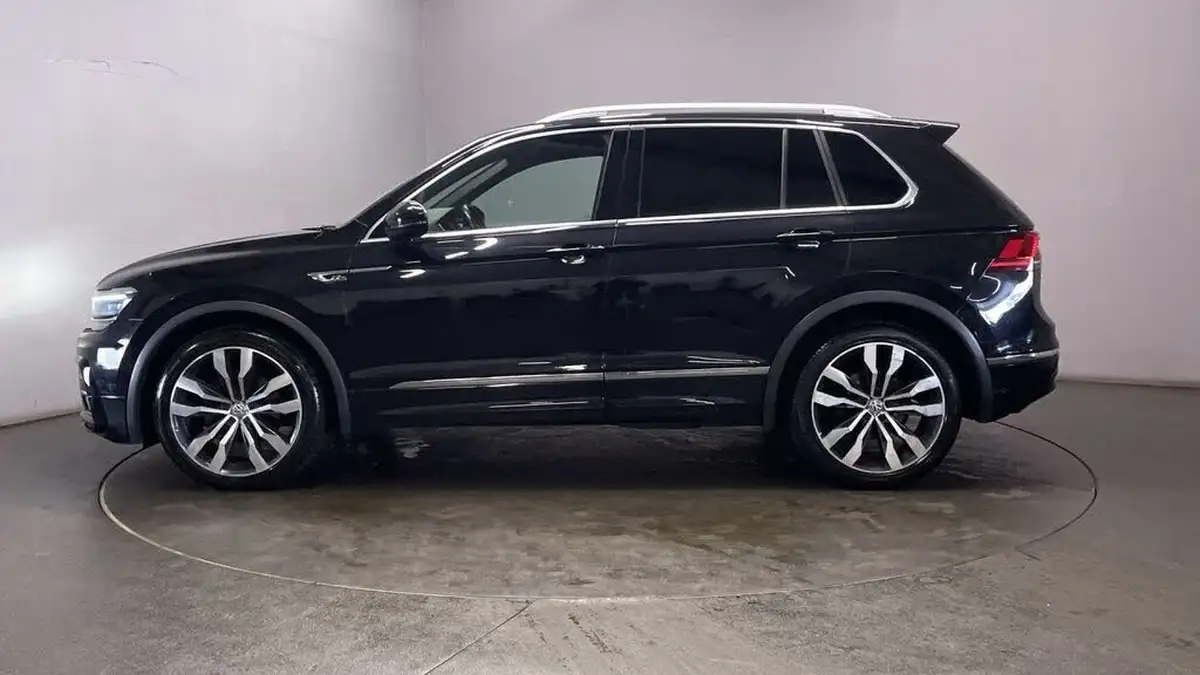 2017-volkswagen-tiguan-20tdi-r-line-4motion-ss-dsg-big-4