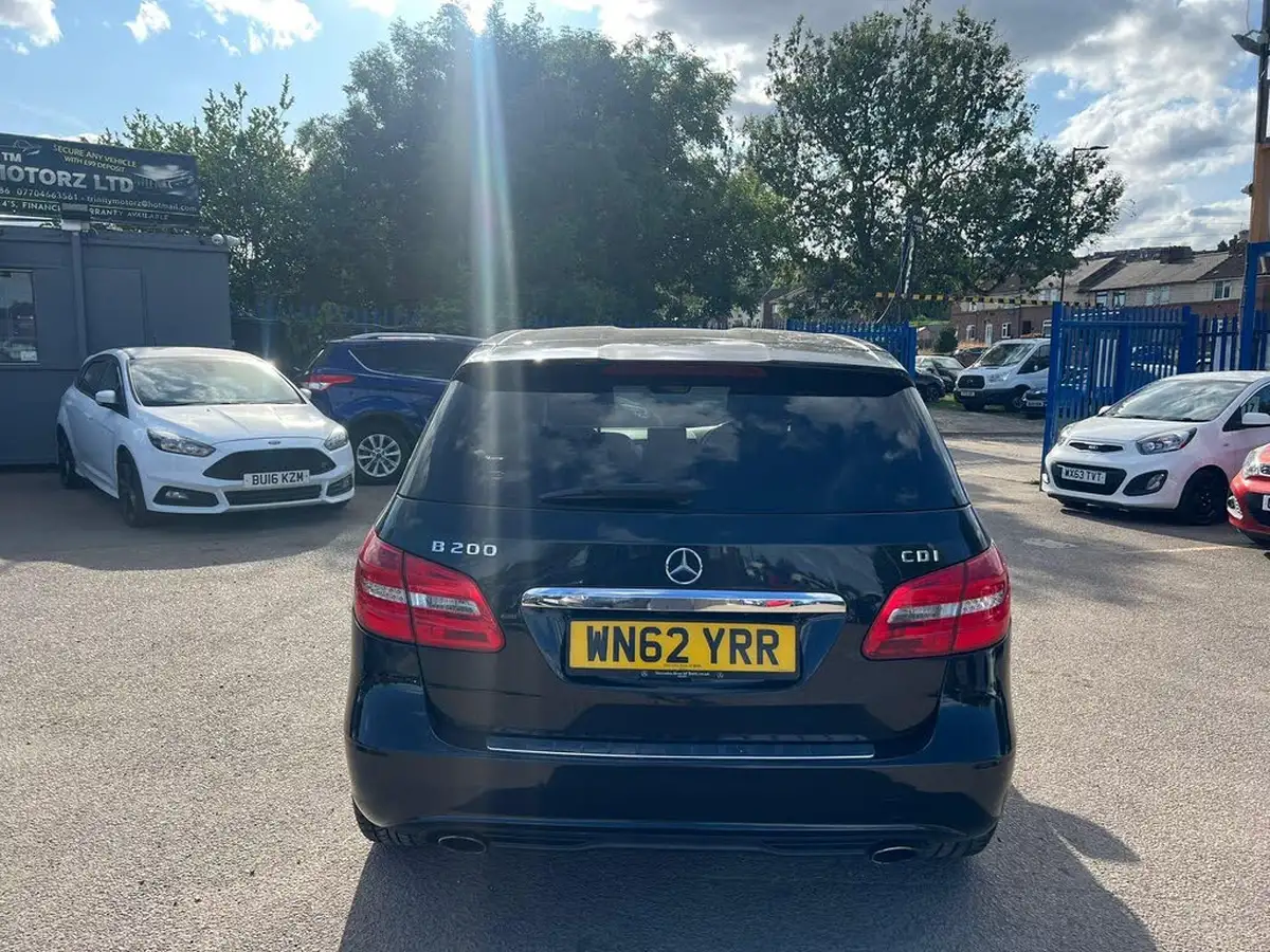 2012-mercedes-benz-b-class-18td-b200-sport-18cdi-blue-f-7g-dct-big-4