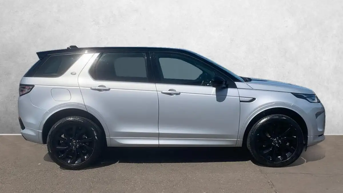 2022-land-rover-discovery-sport-20-d200-urban-edition-big-2