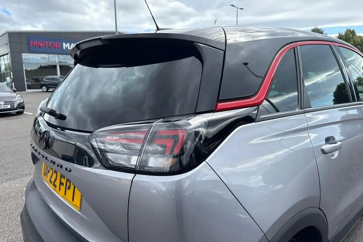 2022-vauxhall-crossland-12-gs-line-110ps-big-31