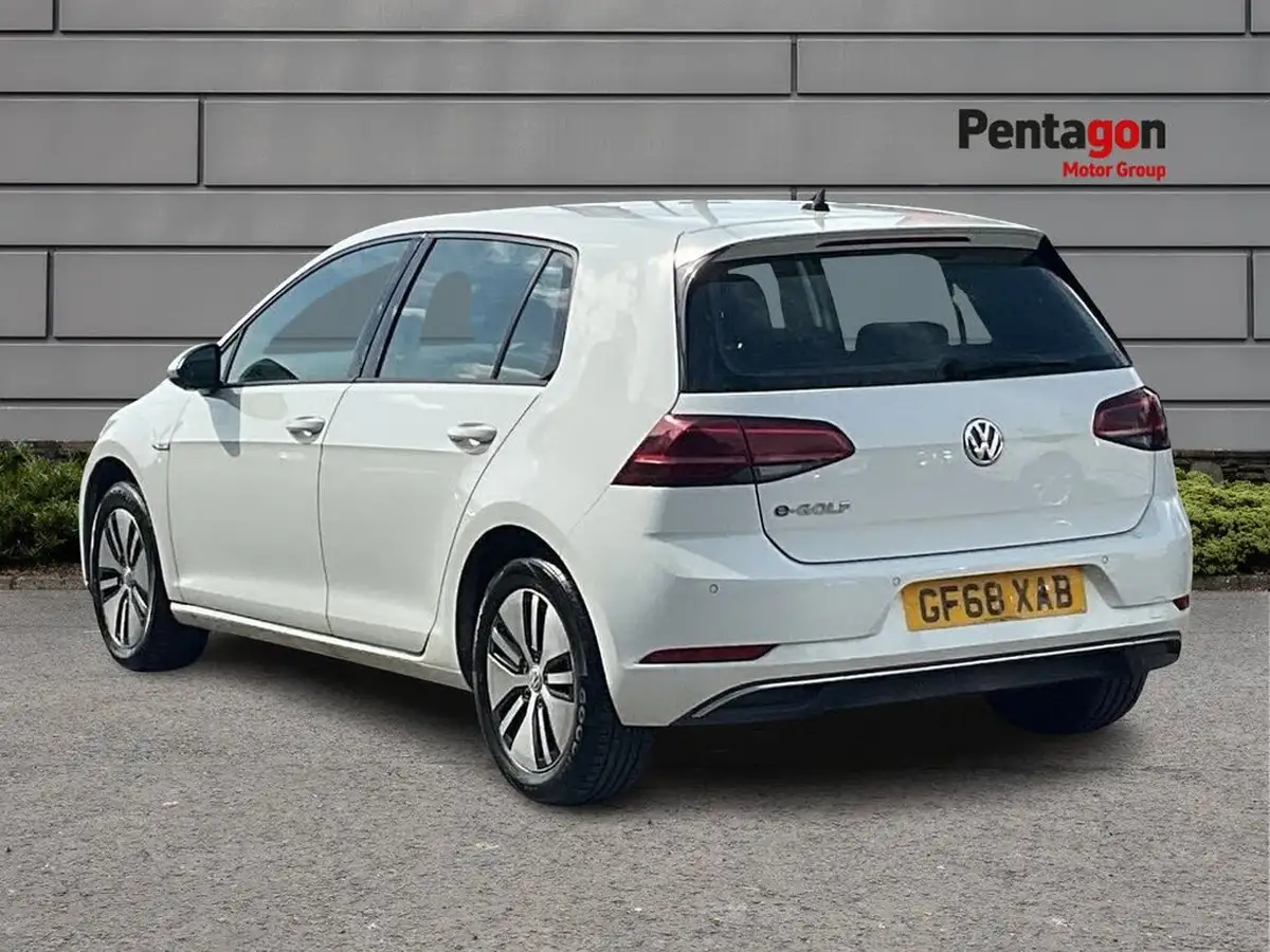 2018-volkswagen-golf-e-e-golf-big-1
