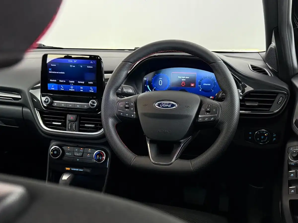 2023-ford-puma-suv-big-18