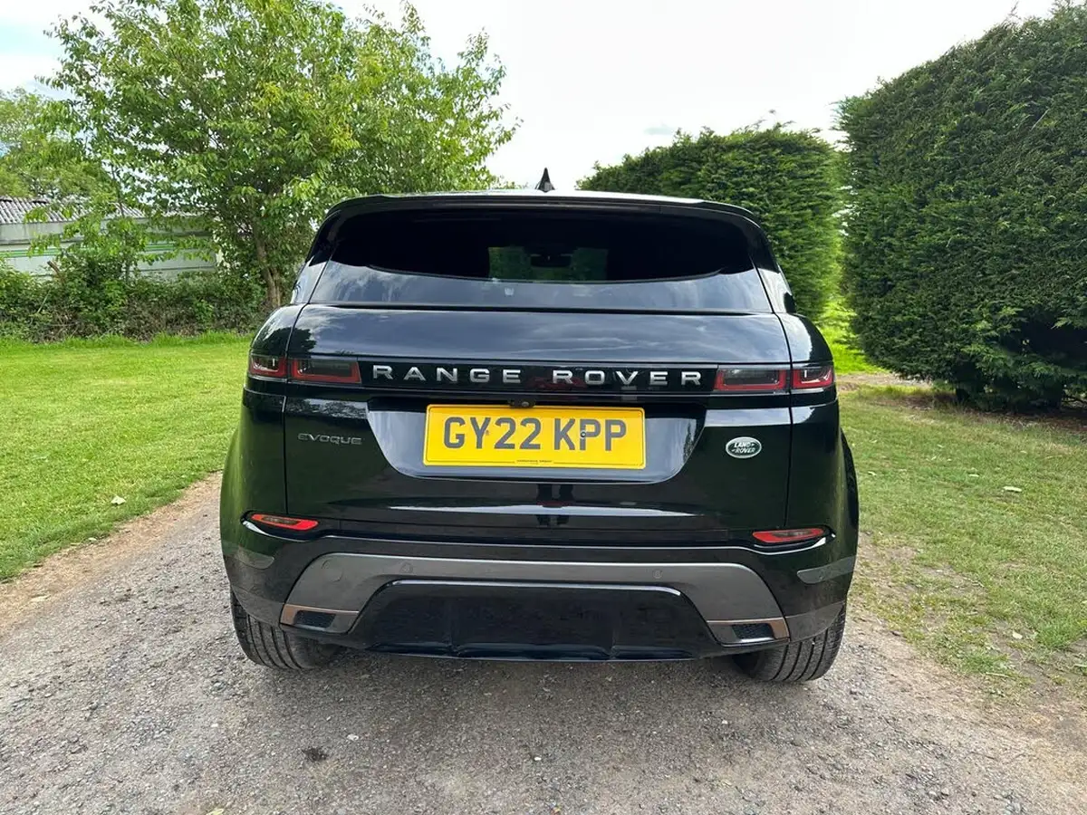 2022-land-rover-range-rover-evoque-20-d200-r-dynamic-hse-big-11
