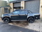 2017-isuzu-d-max-25td-venetian-red-blade-small-5