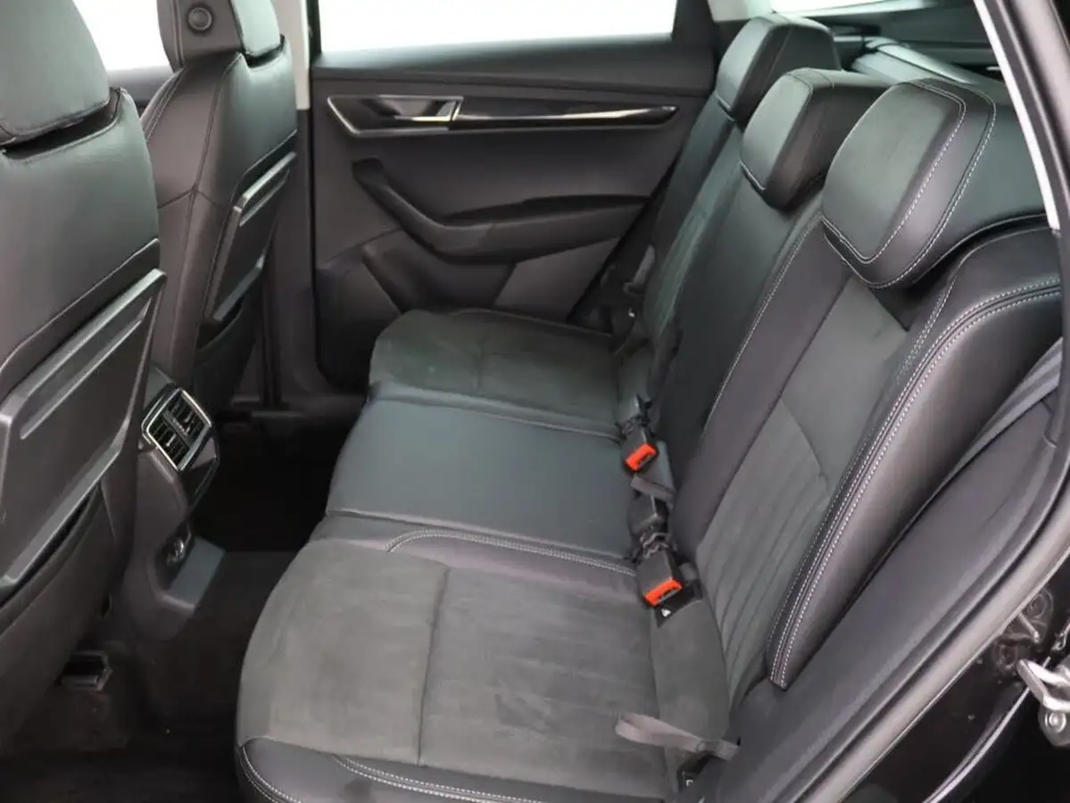 2021-skoda-karoq-15-tsi-se-l-big-21