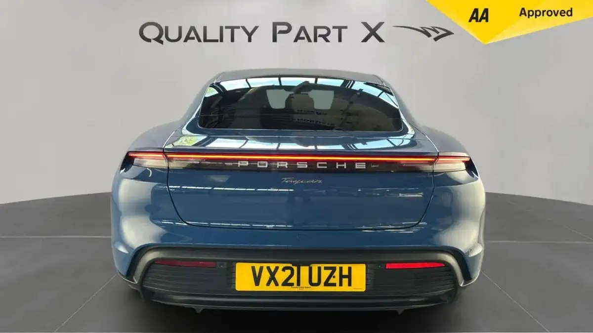 2021-porsche-taycan-e-base-476ps-performance-battery-plus-big-3