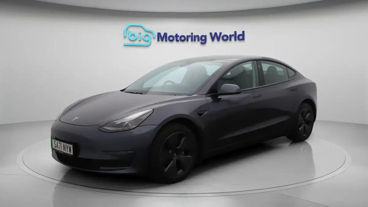 2021-tesla-model-3-e-long-range-awd-big-3