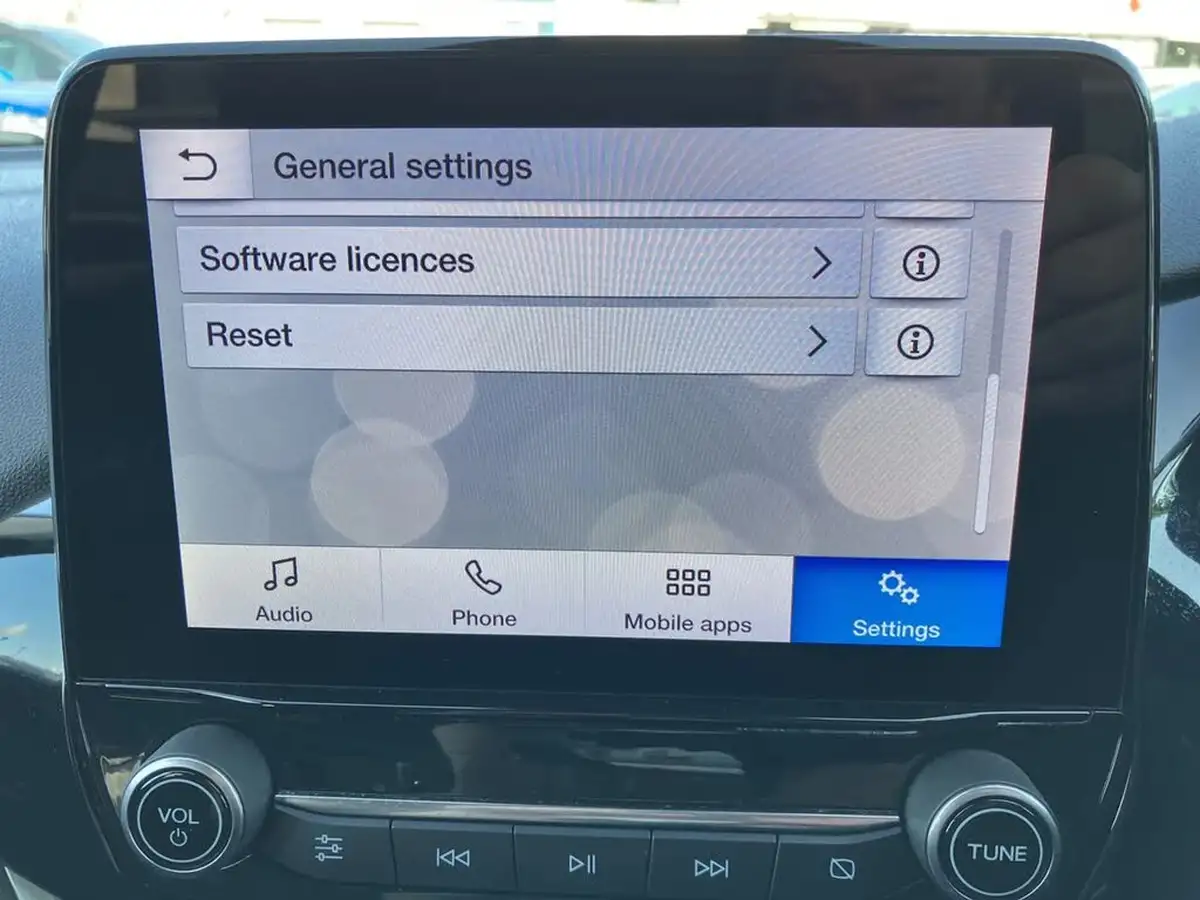 2021-ford-fiesta-10t-trend-100ps-5d-big-54