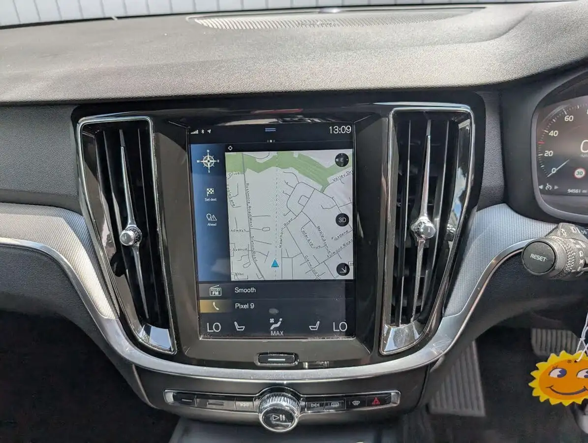 2019-volvo-v60-20td-d4-inscription-geartronic-big-28