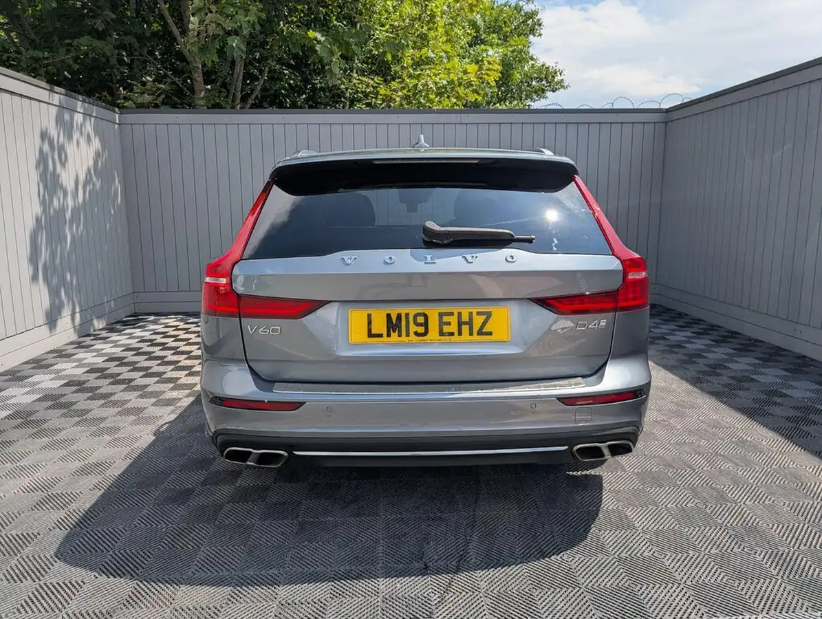 2019-volvo-v60-20td-d4-inscription-geartronic-big-52