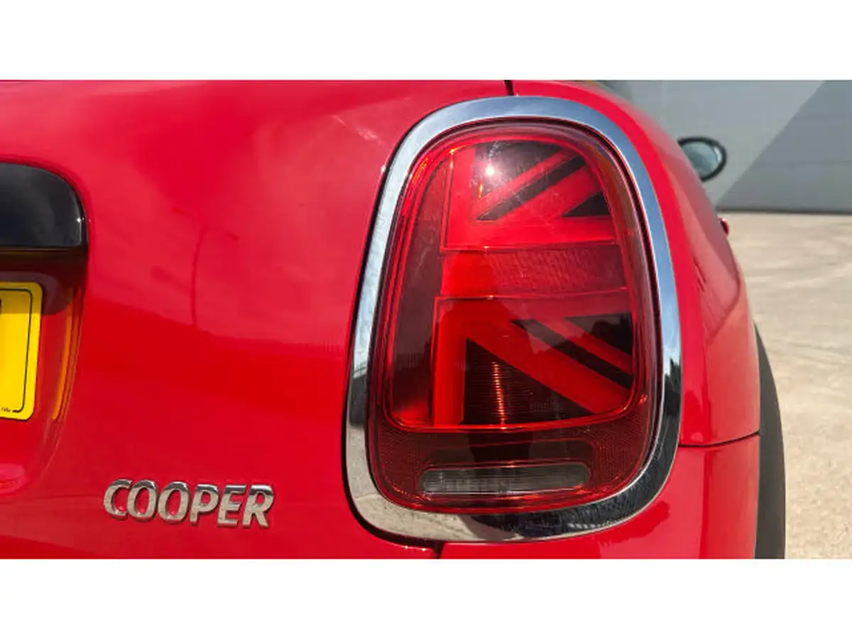 2022-mini-cooper-15-cooper-exclusive-premium-hatchback-3d-auto-big-21