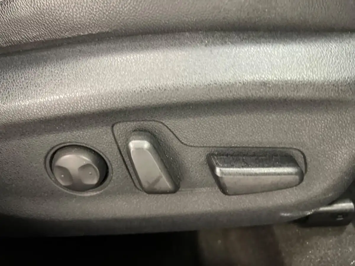 2018-kia-niro-16-gdi-3-156kwh-16-alloy-wheels-big-14