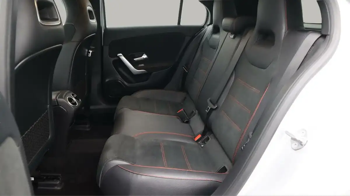 2020-mercedes-benz-a-class-20d-a200d-amg-line-executive-hatchback-5d-big-16