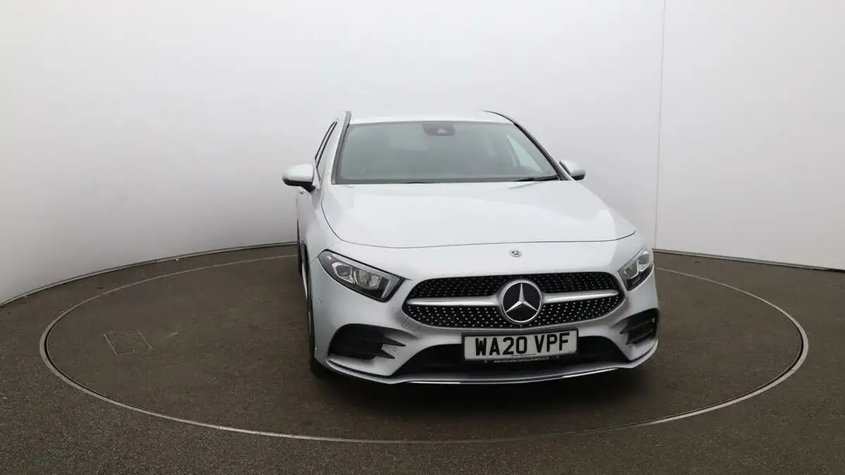 2020-mercedes-benz-a-class-20d-a200d-amg-line-executive-hatchback-5d-big-40
