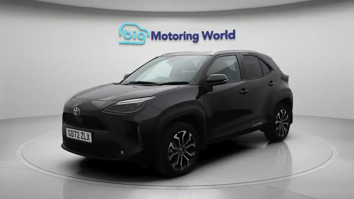 2022-toyota-yaris-cross-15-vvt-i-design-big-3