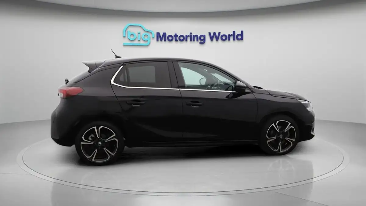 2023-vauxhall-corsa-12-turbo-ultimate-130ps-auto-big-8
