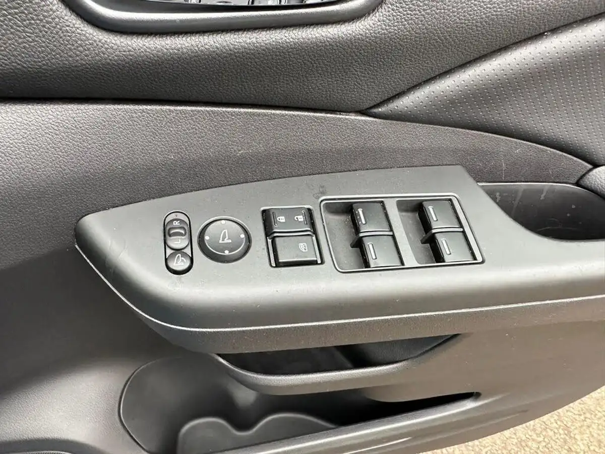2013-honda-cr-v-22-i-dtec-sr-factory-hdd-navi-auto-big-17