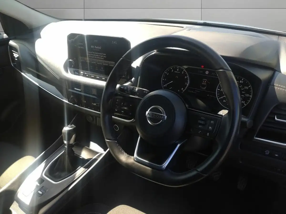 2022-nissan-qashqai-13-dig-t-n-connecta-140ps-big-8