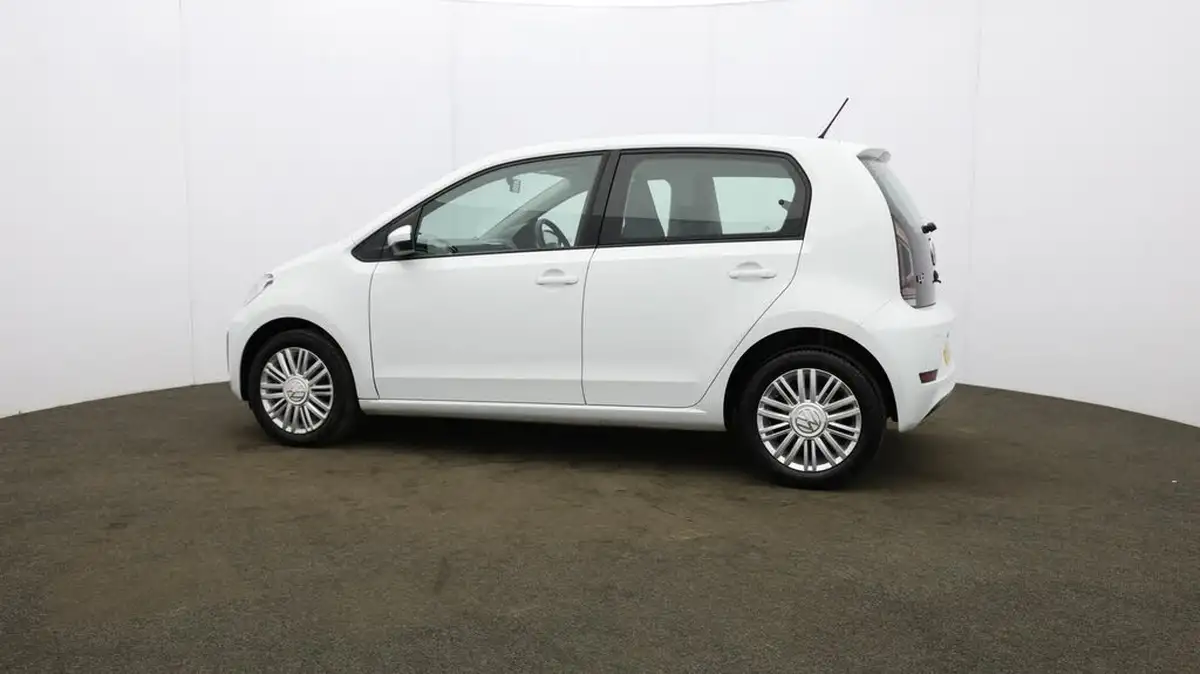 2018-volkswagen-up-10-move-up-ss-5d-big-57