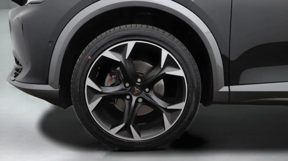 2023-cupra-formentor-15-tsi-v2-dsg-big-18