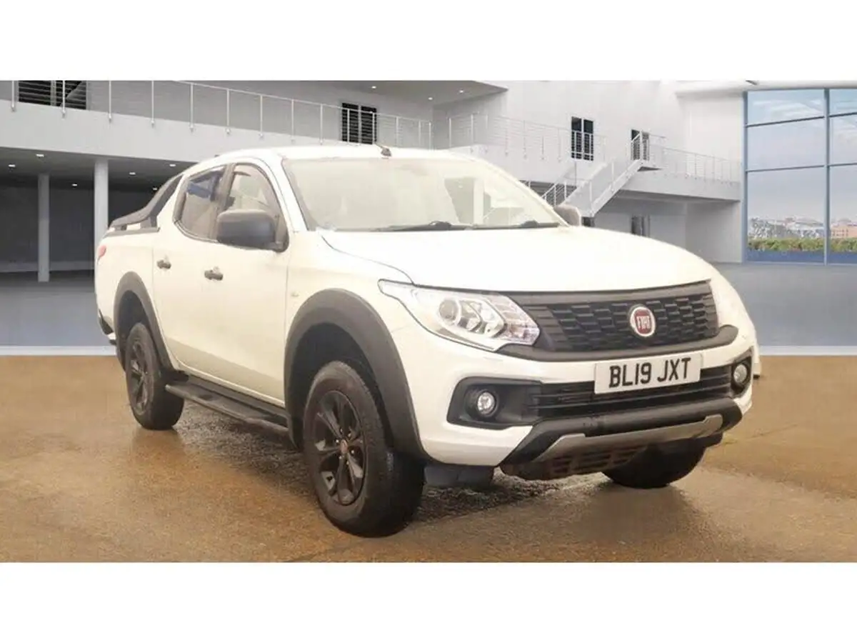 2019-fiat-fullback-24td-cross-big-0